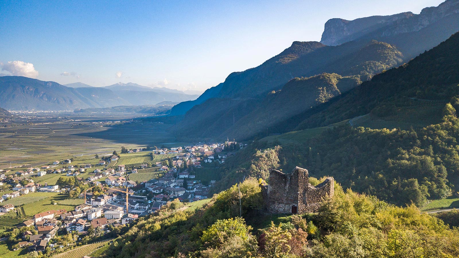 La vallata sottostante all'Hotel Grissianer Hof